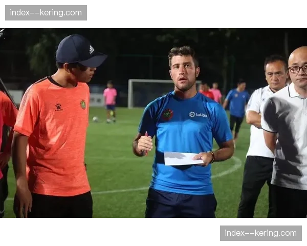 西甲与教育部合作项目启动，足球教材将进入百所小学课堂